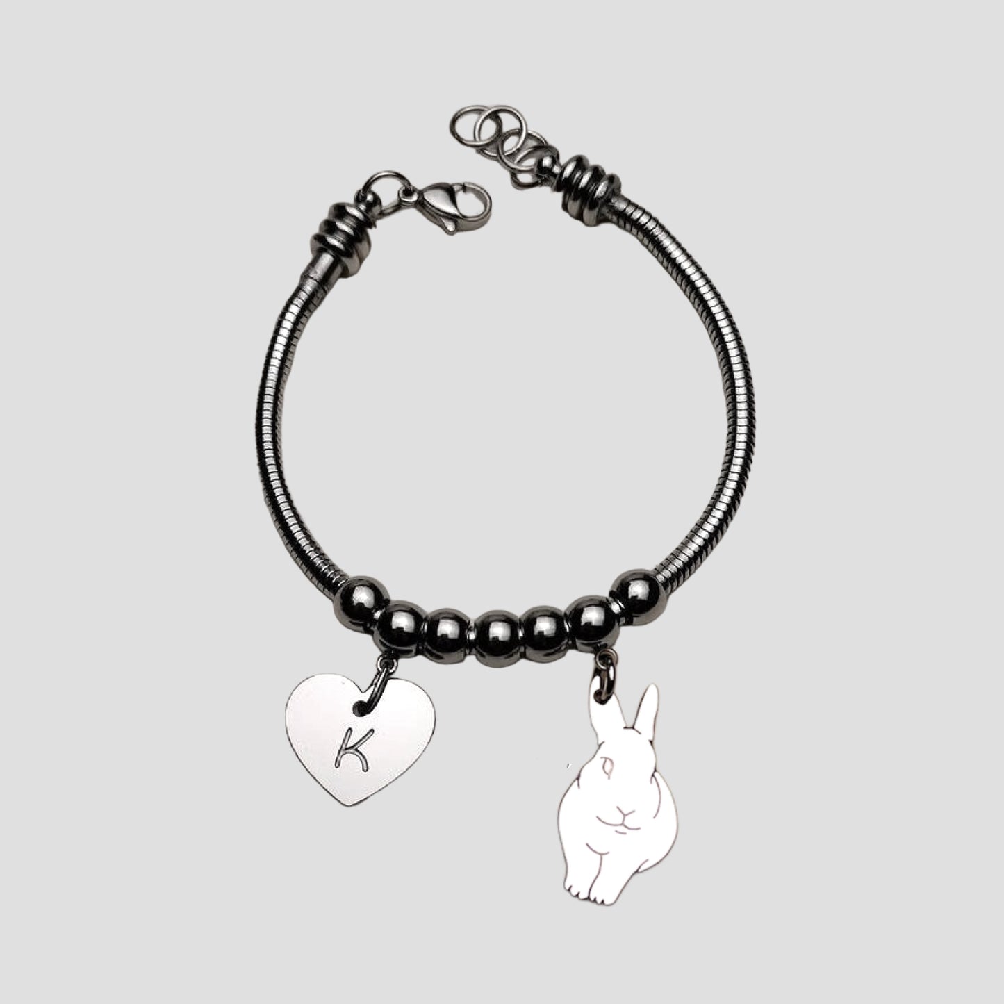 Bracciale Coniglio e ciondolo cuore con iniziale incisa