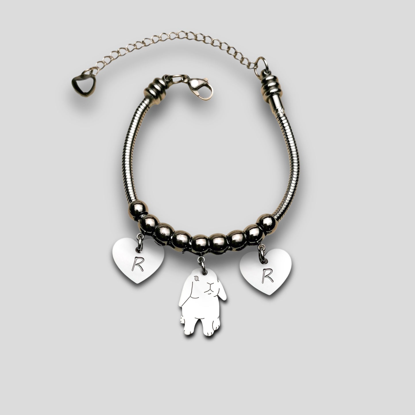 Bracciale coniglio Ariete e cuore con lettera incisa - ContrariaBijoux