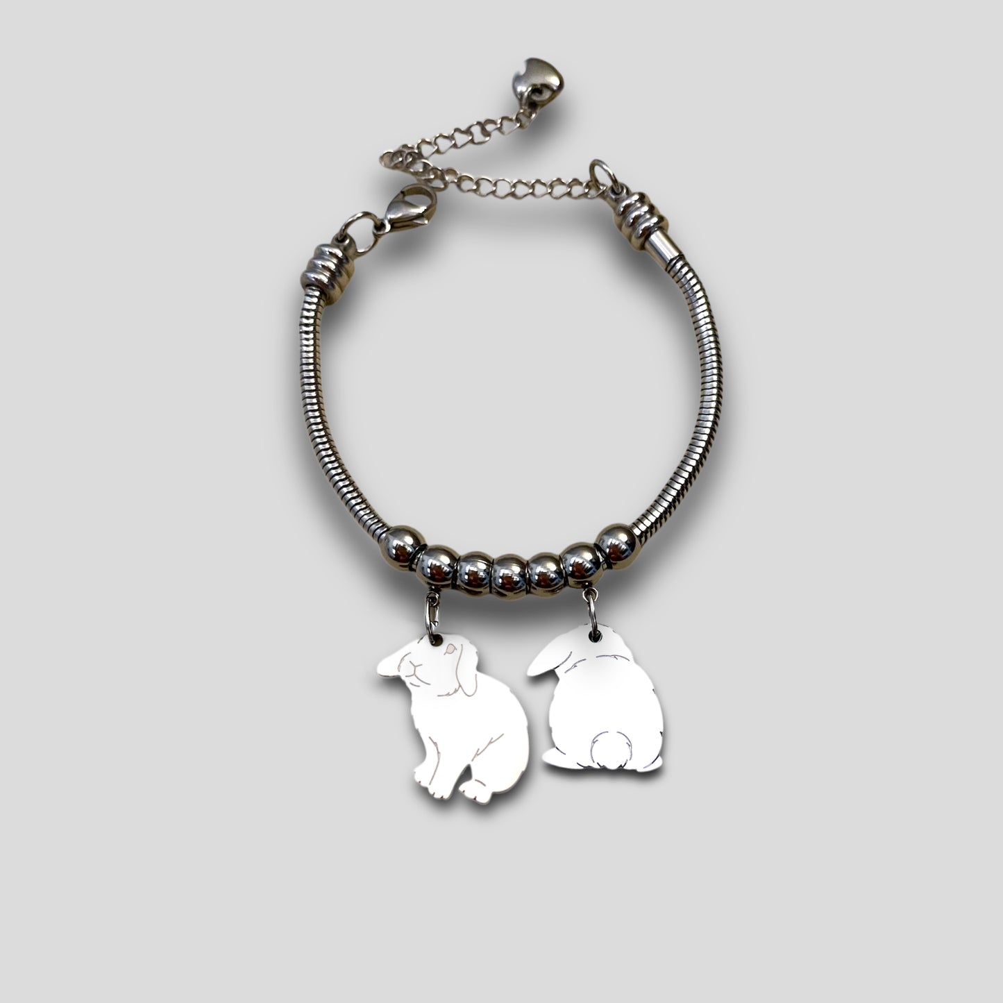 Bracciale Coniglio Ariete e ciondolo cuore con iniziale incisa - ContrariaBijoux