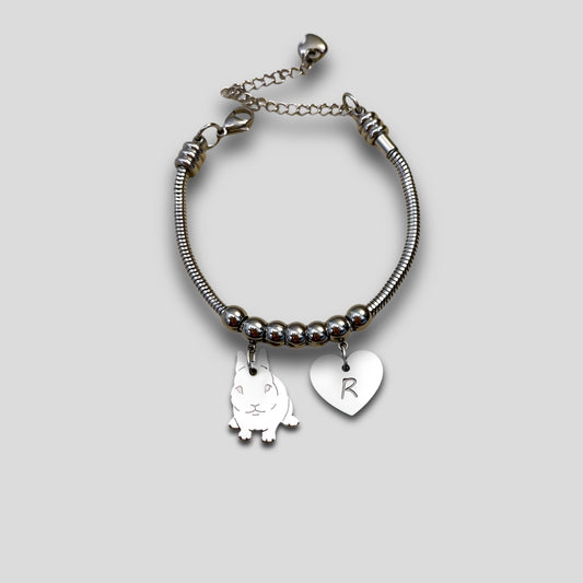 Bracciale ciondolo coniglio e cuore con iniziale incisa, Bracciale con coniglio nano - ContrariaBijoux