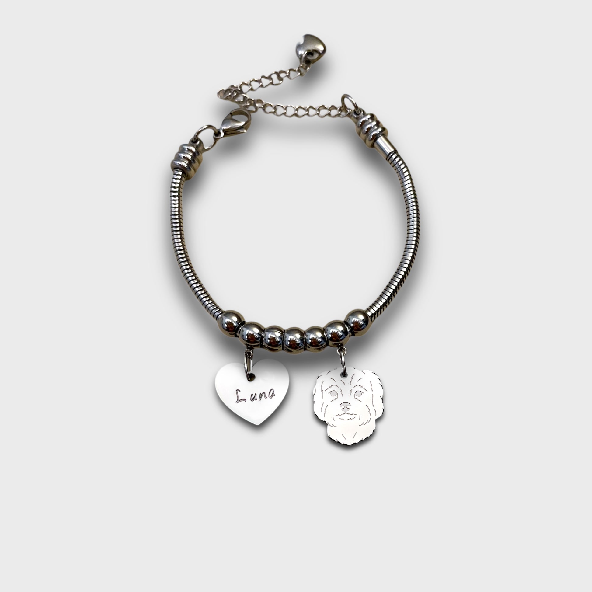 Bracciale con Cane Maltese, ciondolo  Maltese , bracciale Personalizzato  con zampa con iniziale incisa, Bracciale Maltese - ContrariaBijoux