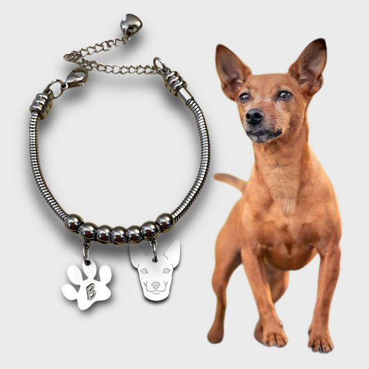 Bracciale Cane Pinscher , ciondolo pinscher , zampa cane con iniziale incisa - ContrariaBijoux