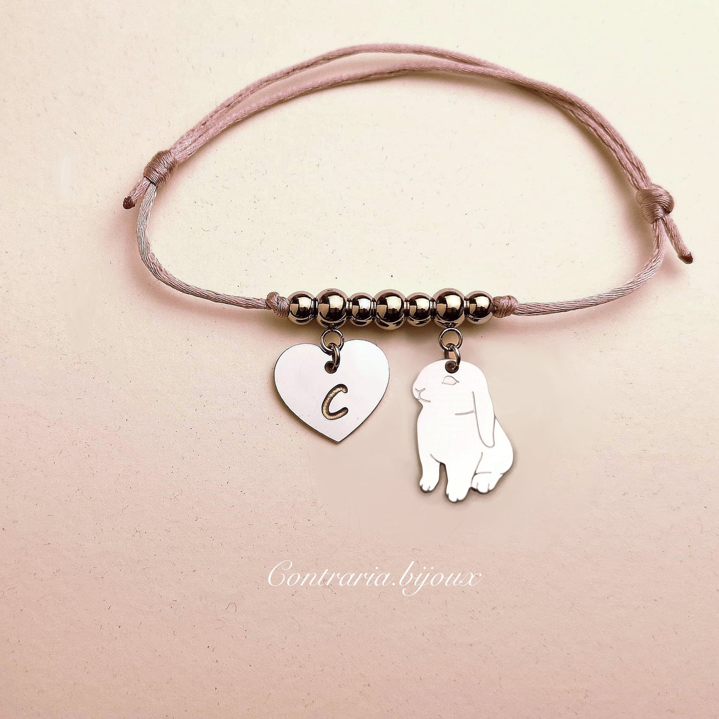 Bracciale Coniglio Ariete e ciondolo cuore con iniziale incisa