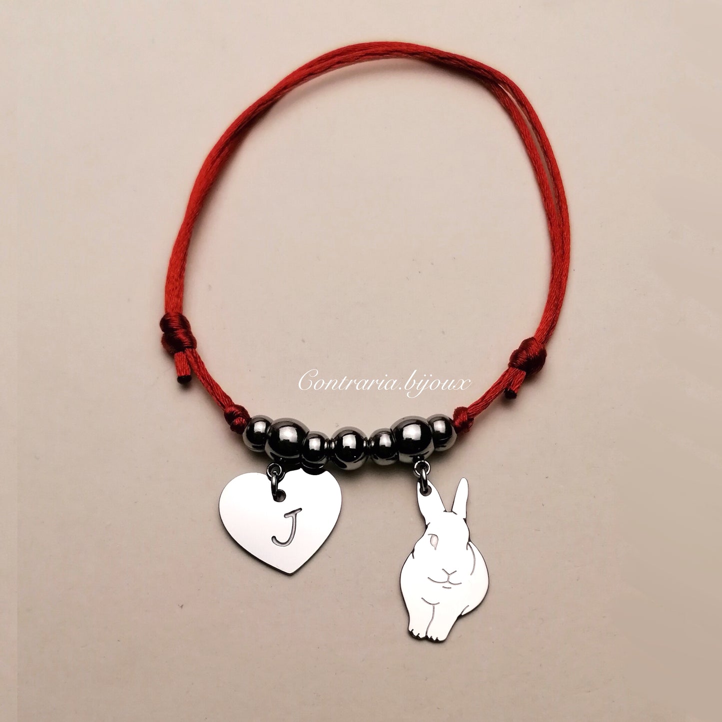 Bracciale Coniglio e ciondolo cuore con iniziale incisa