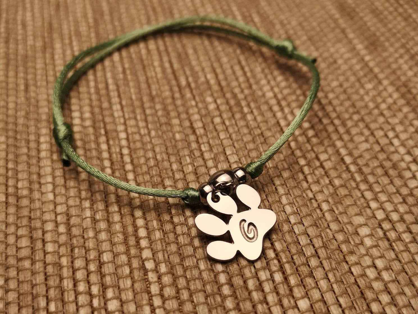 Bracciale Zampa personalizzato con iniziale incisa, bracciale zampa cane o zampa gatto