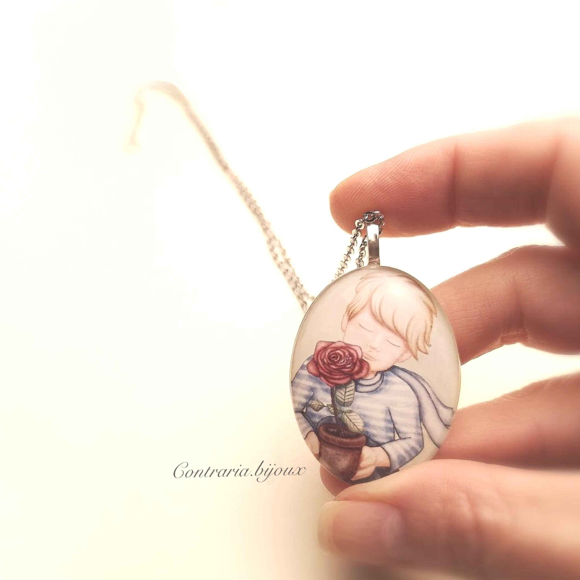 Collana con ciondolo piccolo principe e rosa