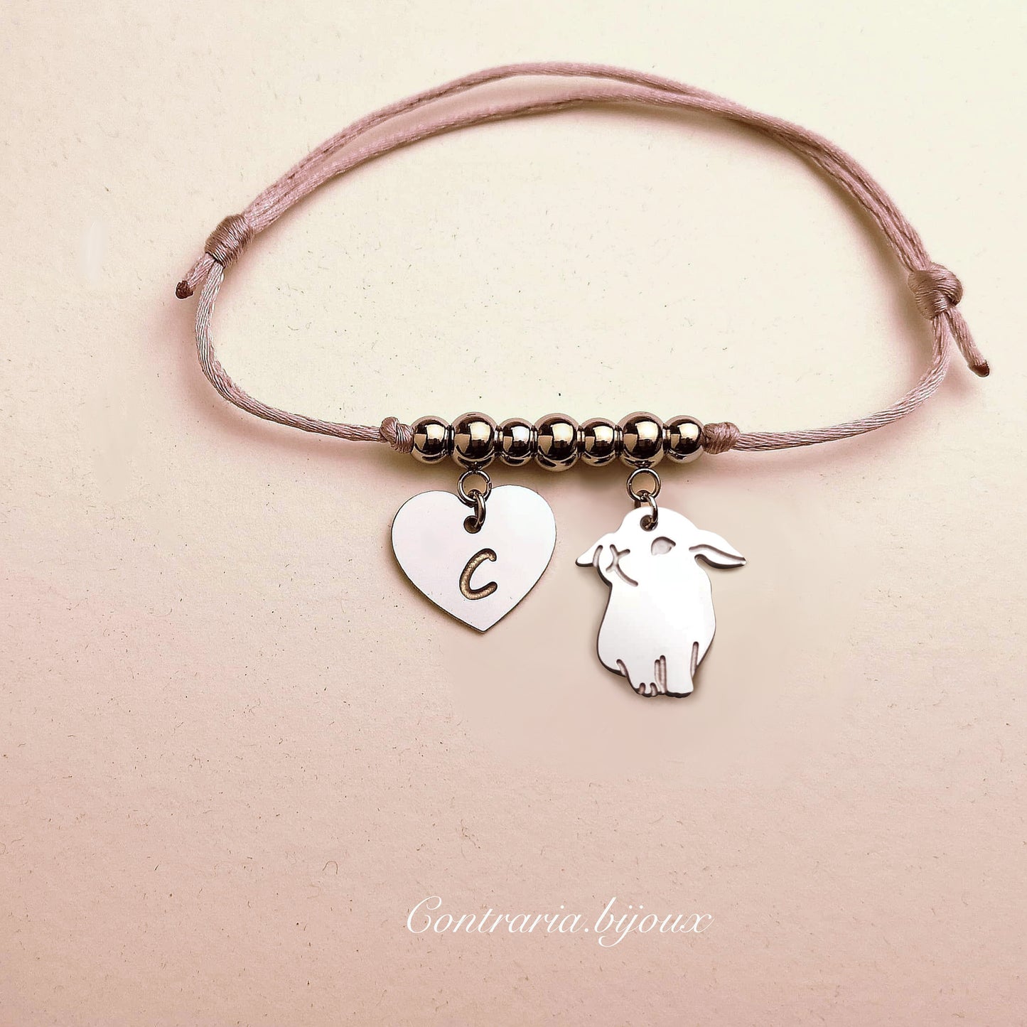 Bracciale Coniglio Ariete e cuore con iniziale incisa - ContrariaBijoux