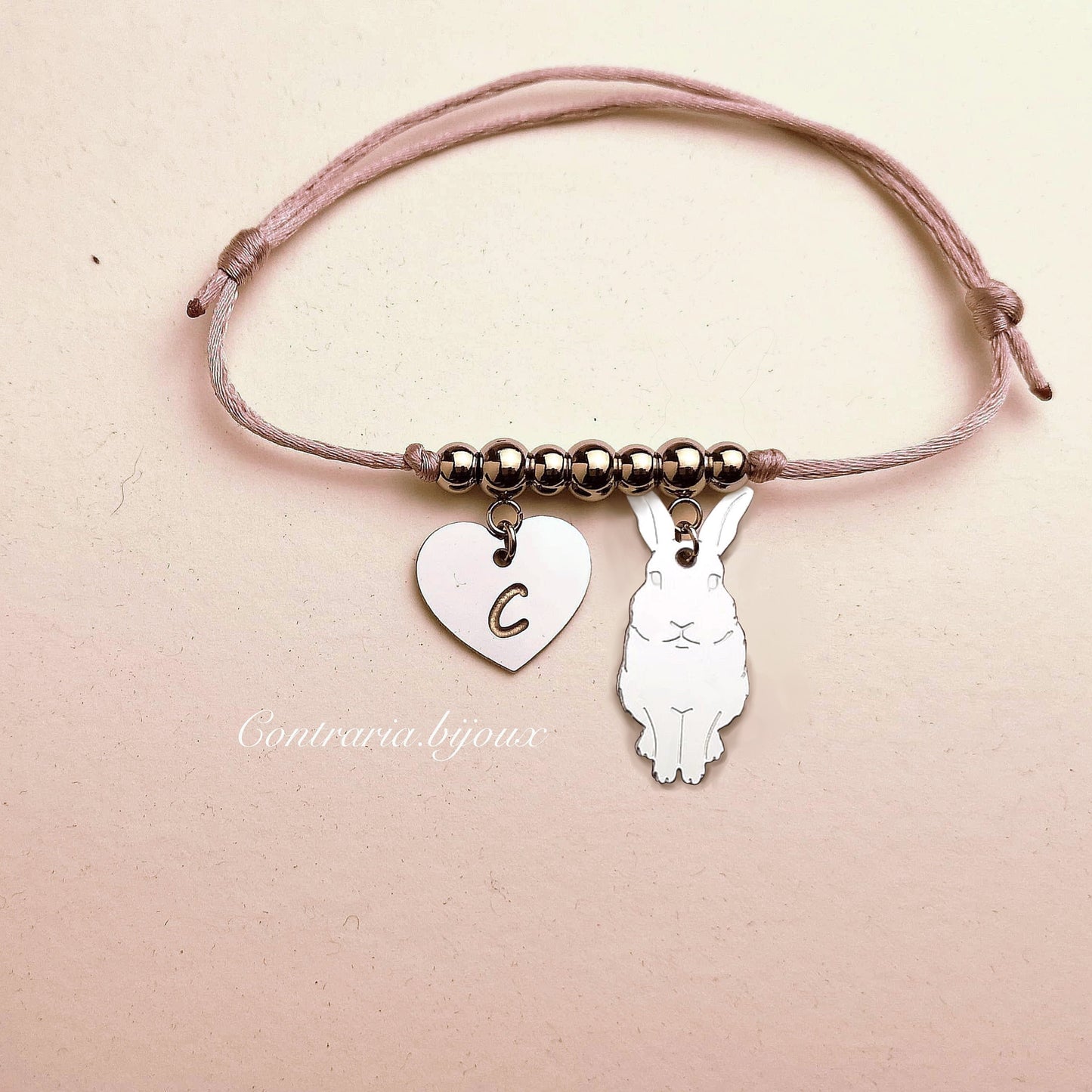 Bracciale Coniglio XL / Lepre e ciondolo cuore con iniziale incisa - ContrariaBijoux