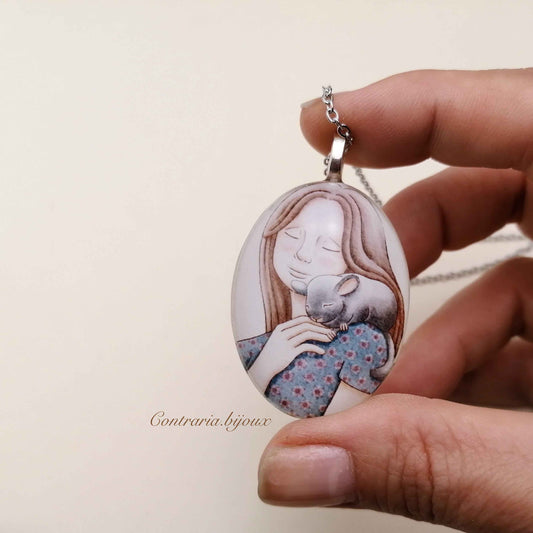 Collana con Ciondolo Ragazza e Cincilla