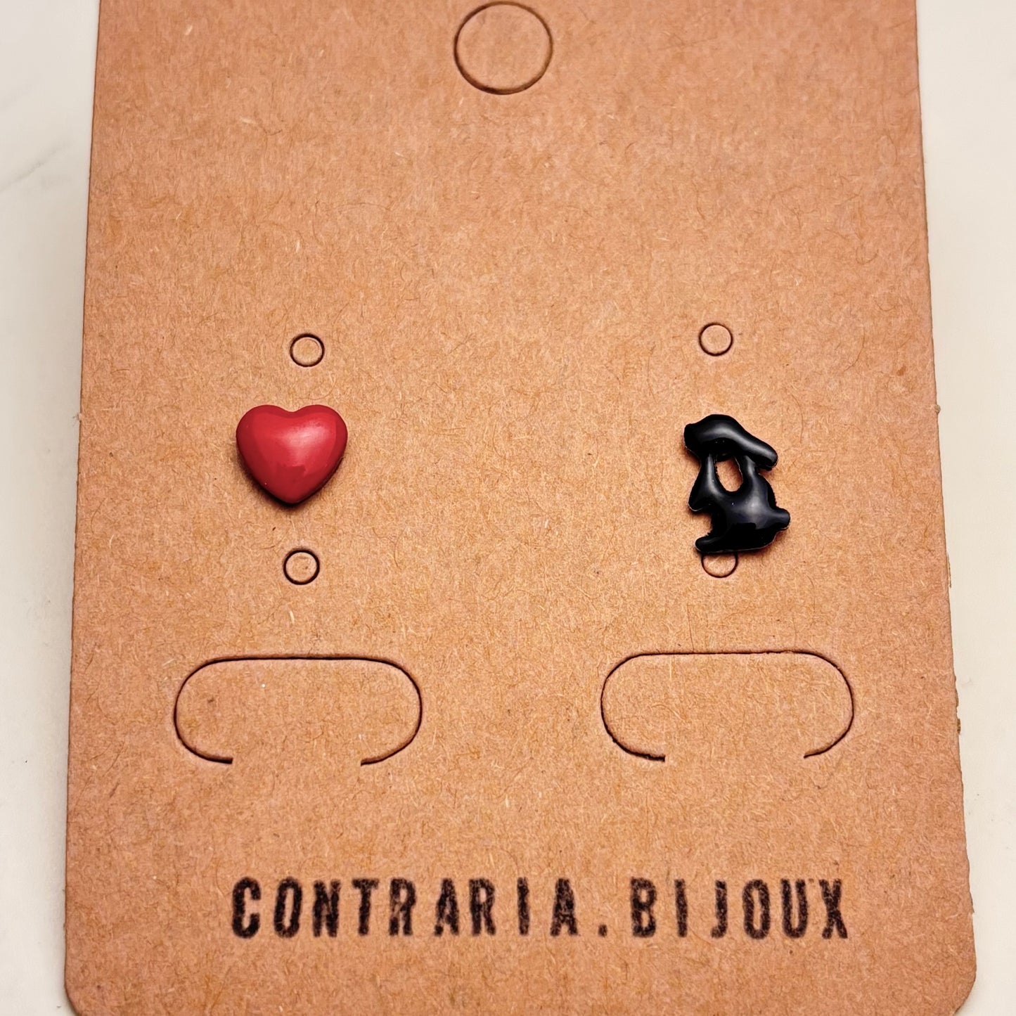 Orecchini Coniglio Bianco e Cuore - Orecchini Coniglio Bianco Unici - ContrariaBijoux