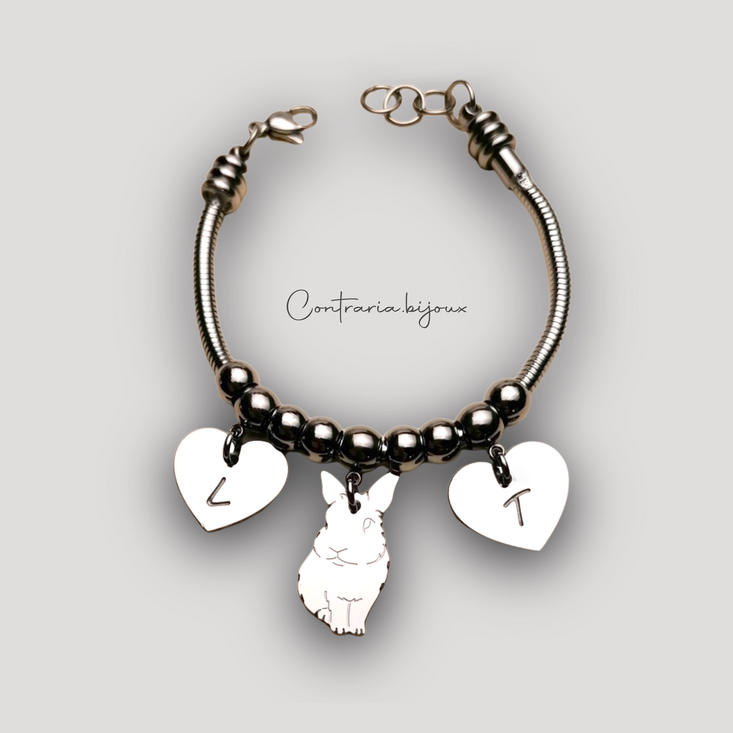 Bracciale coniglio, Bracciale personalizzato ciondolo coniglietto e cuore con nome inciso - ContrariaBijoux
