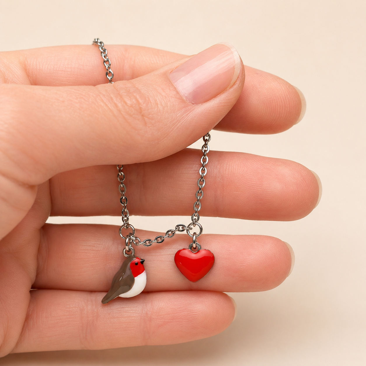Collana con ciondolo pettirosso e cuore - ContrariaBijoux