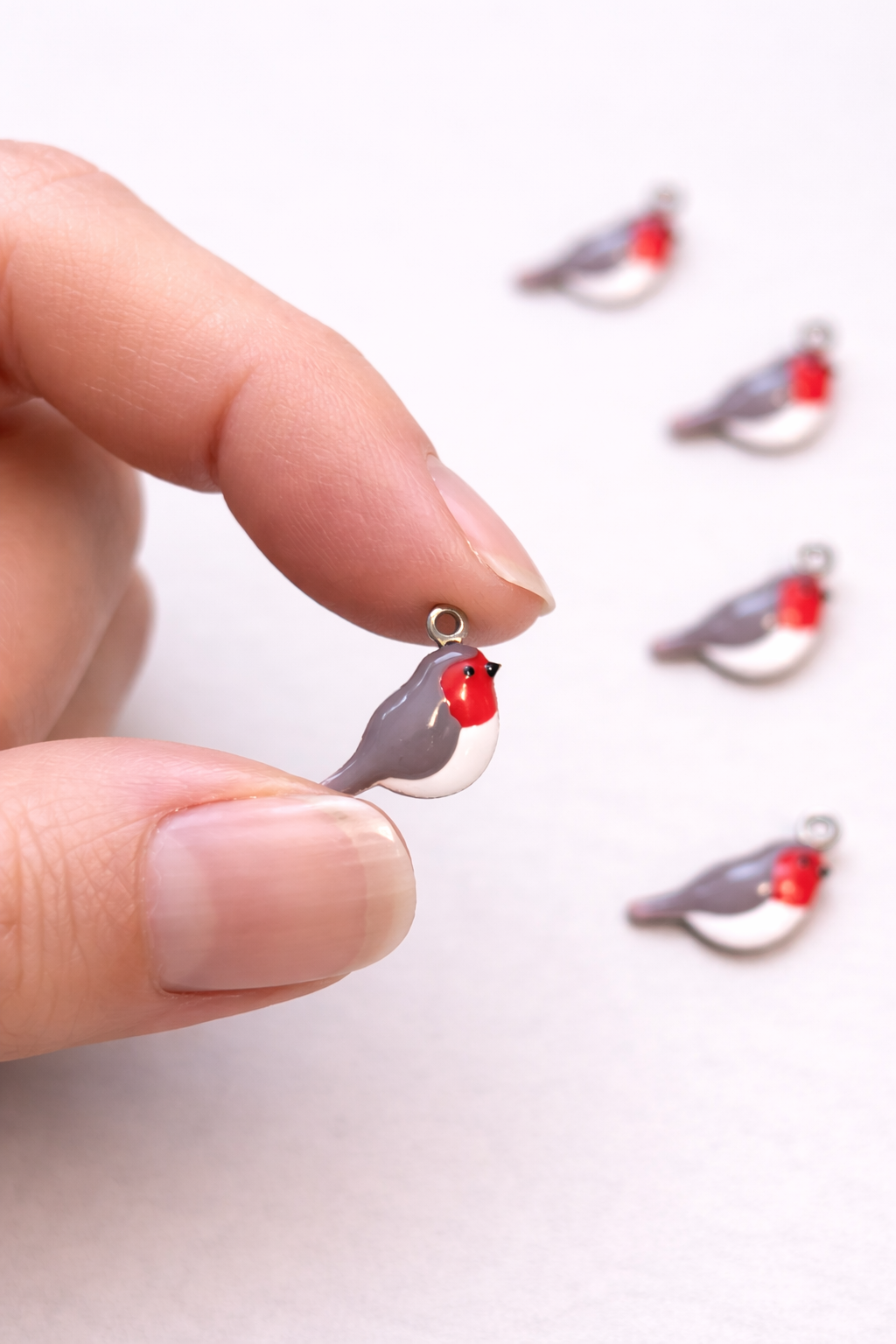 Bracciale con ciondolo pettirosso - ContrariaBijoux