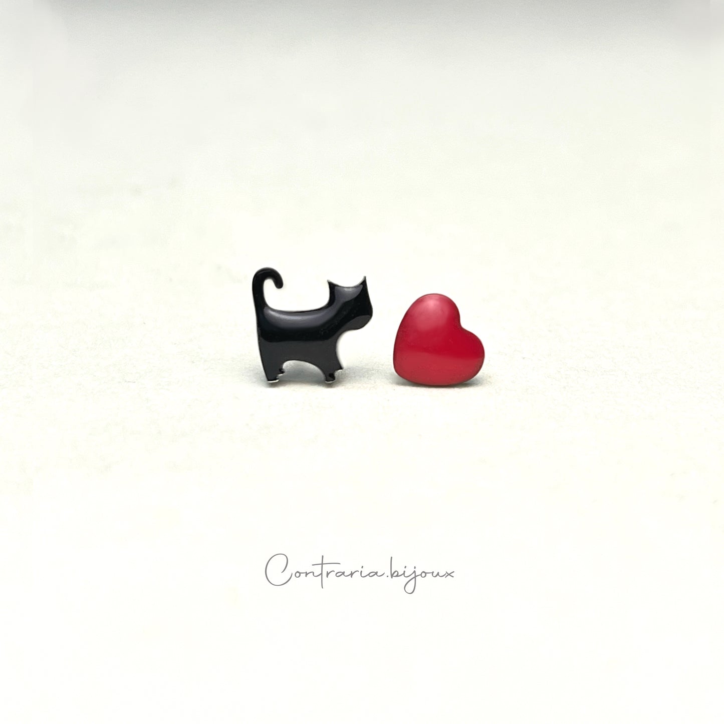 Orecchini Gatto nero e cuore / Gatto bianco e cuore