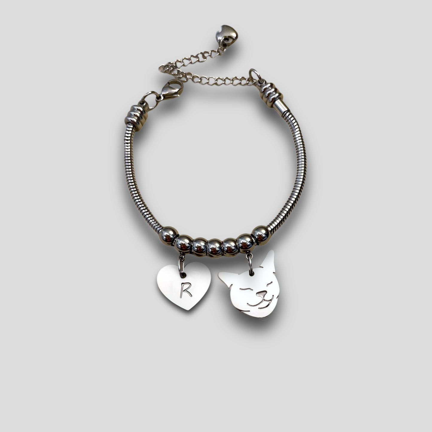 Bracciale Gatto e zampa con iniziale incisa, Bracciale snake con muso del gatto, ciondolo gatto