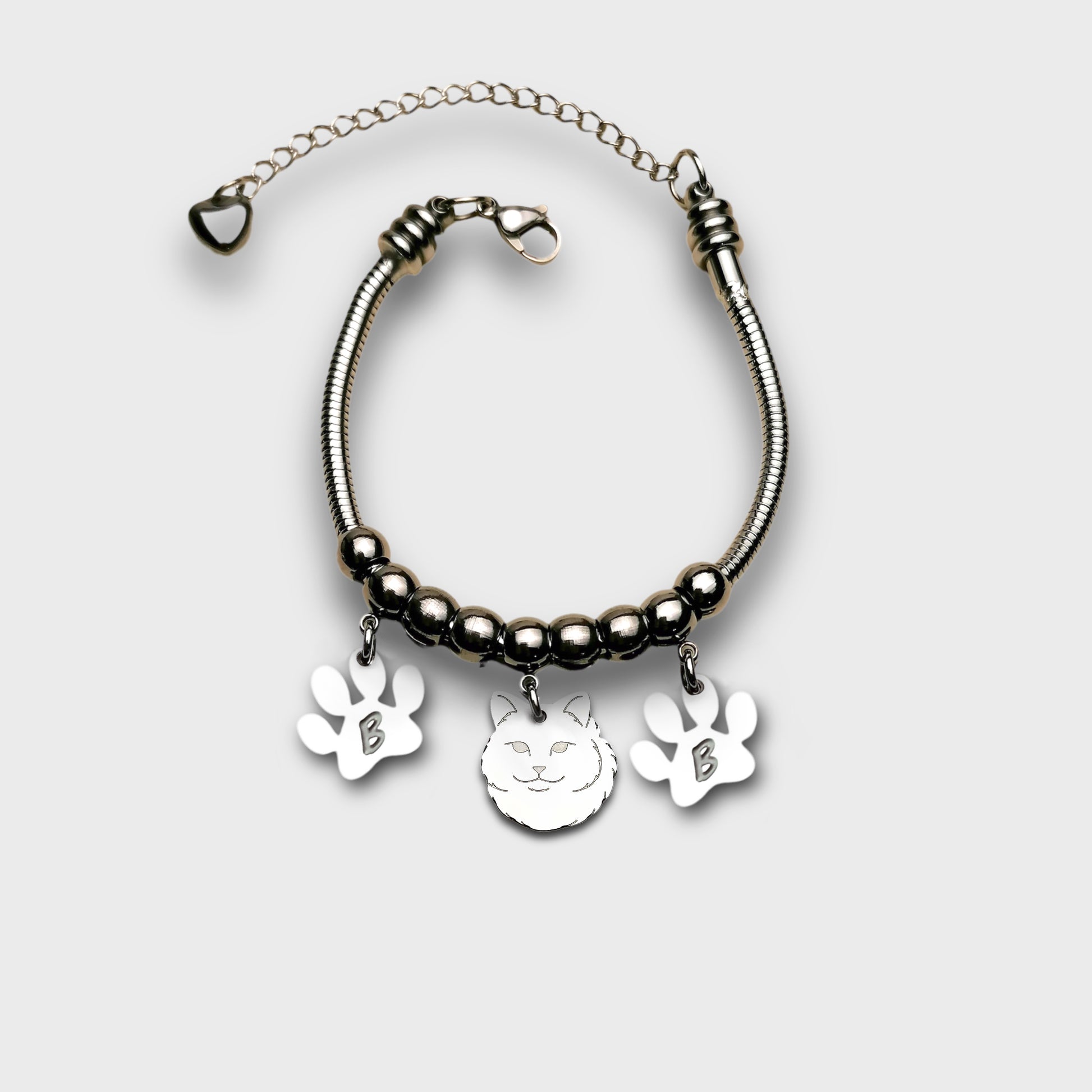 Bracciale Gatto e zampa con iniziale incisa, Bracciale gatto pelo lungo - ContrariaBijoux