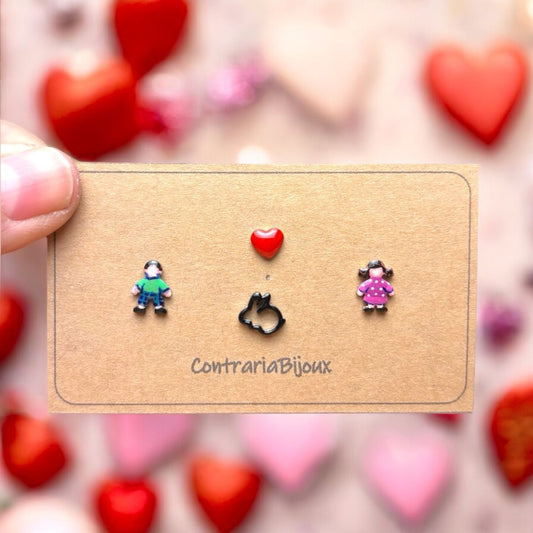 Orecchini mini : coppia innamorati lui e lei con coniglio nero e cuore - ContrariaBijoux
