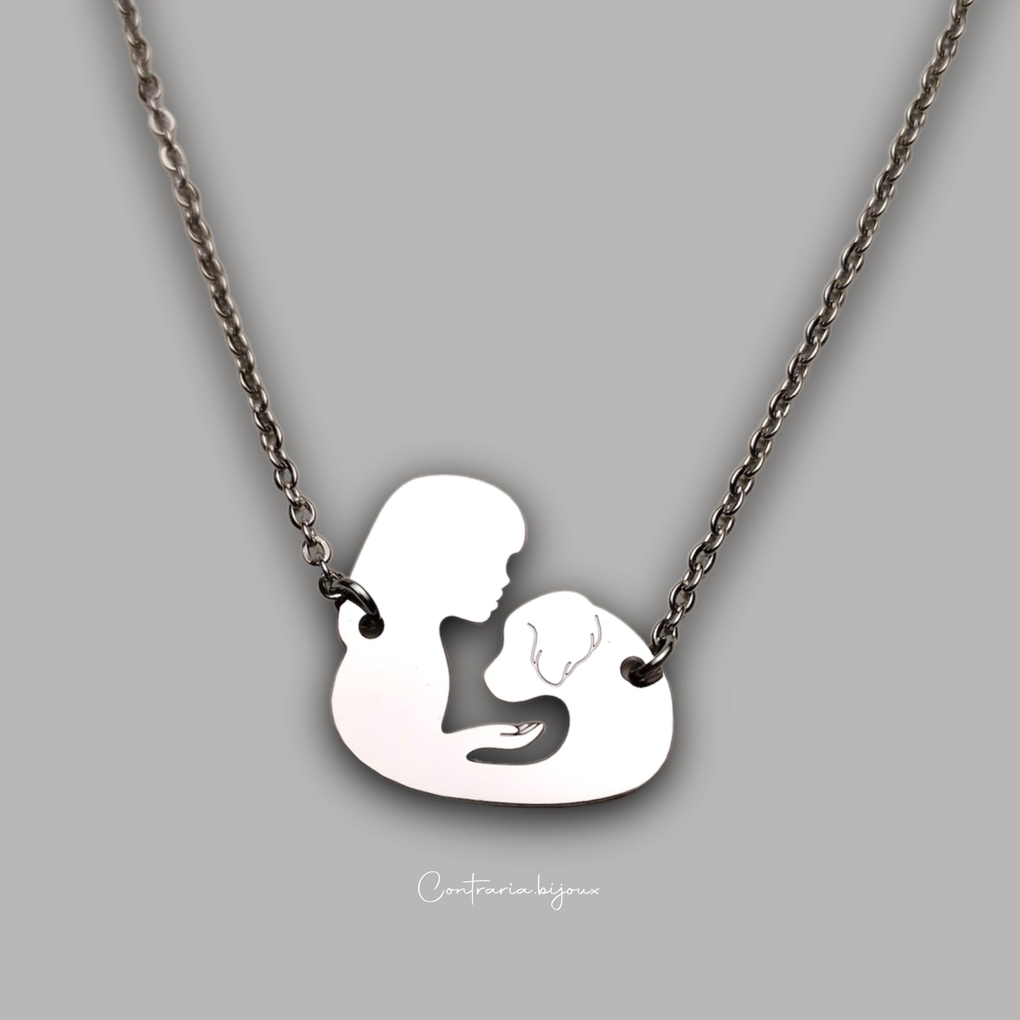 Collana con Cane e Ragazza