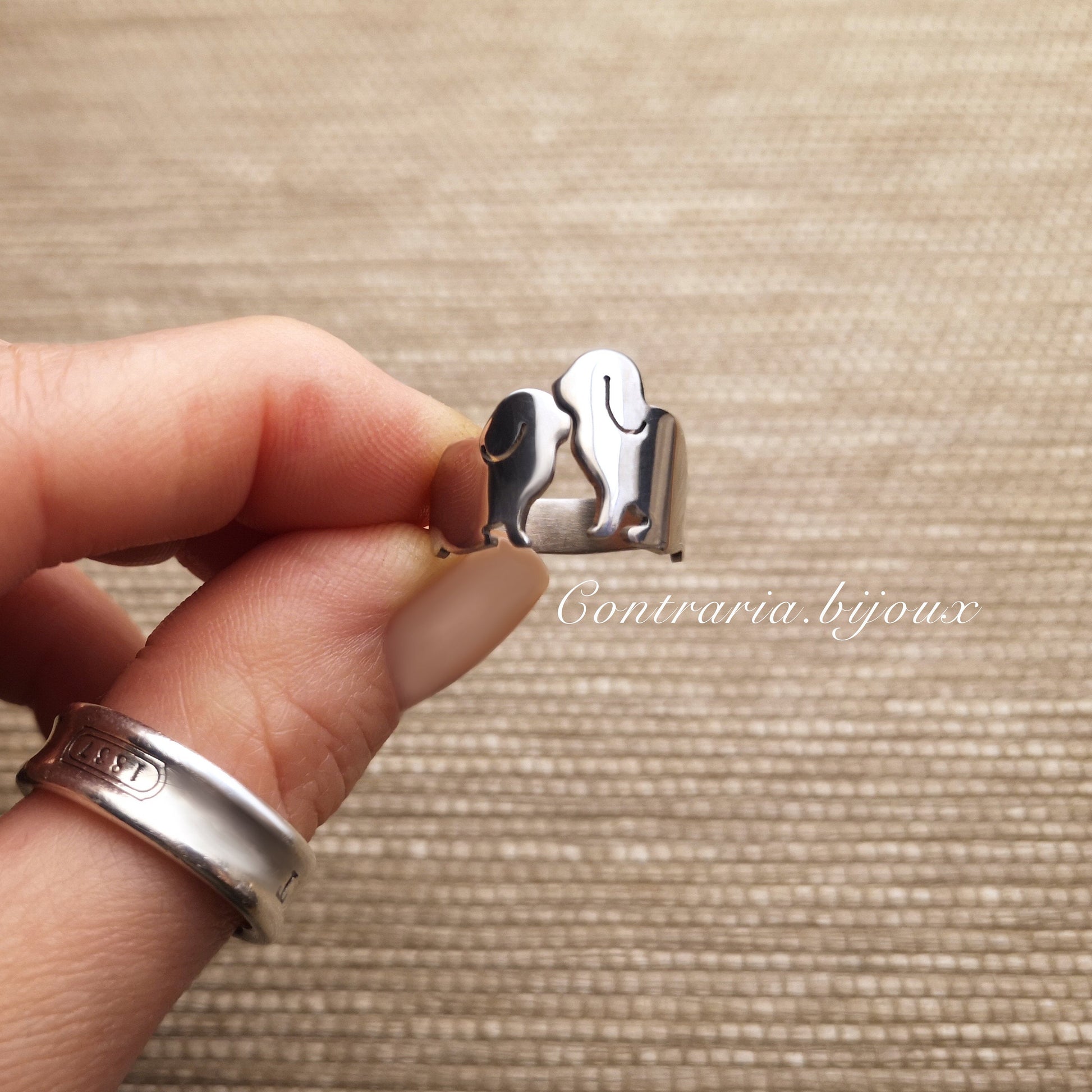 Anello Coniglio Ariete innamorato - ContrariaBijoux