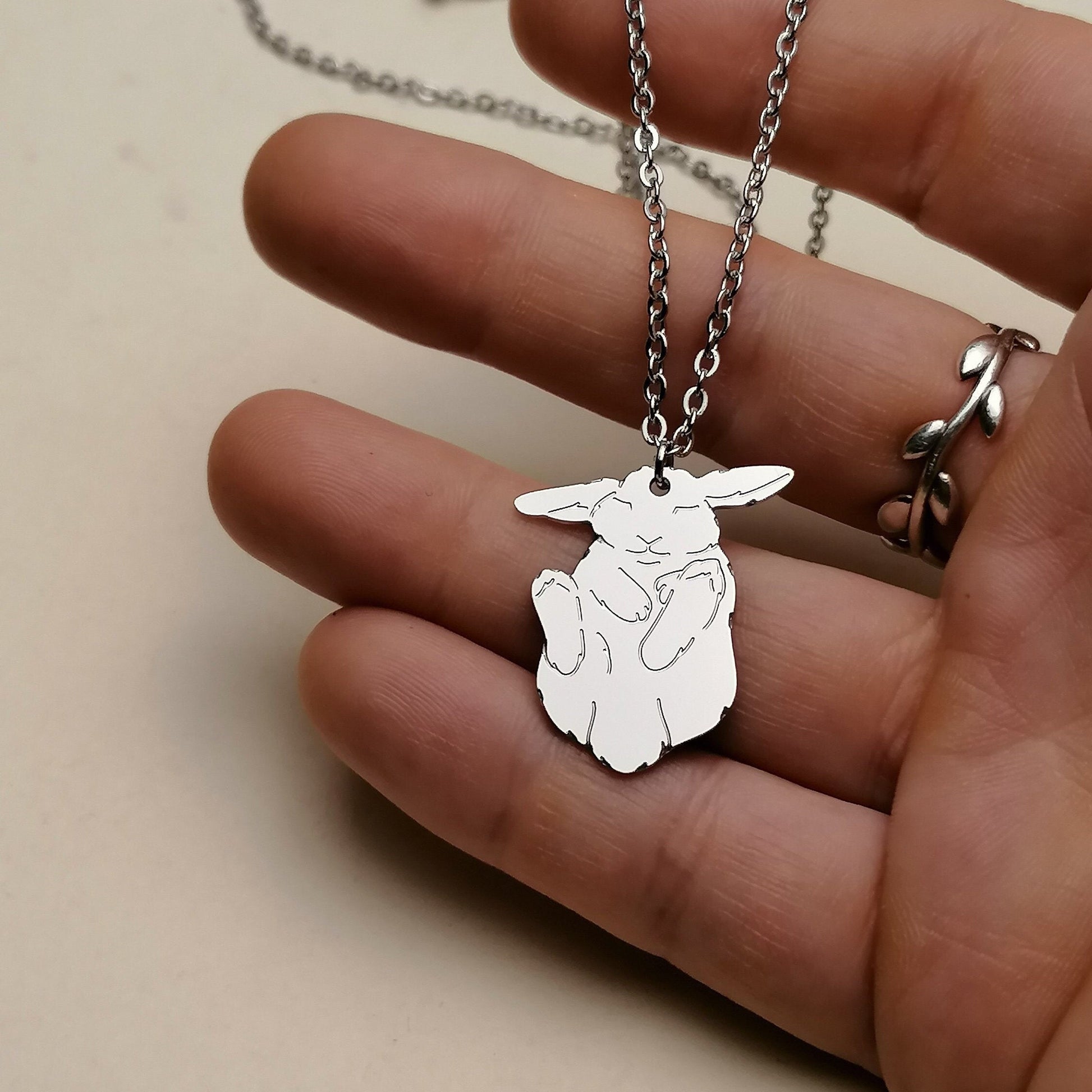 Collana Coniglio Ariete sdraiato - ContrariaBijoux
